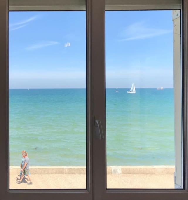 Vue Exceptionnelle En Front De Mer, 8 Personnes Ver-sur-Mer エクステリア 写真
