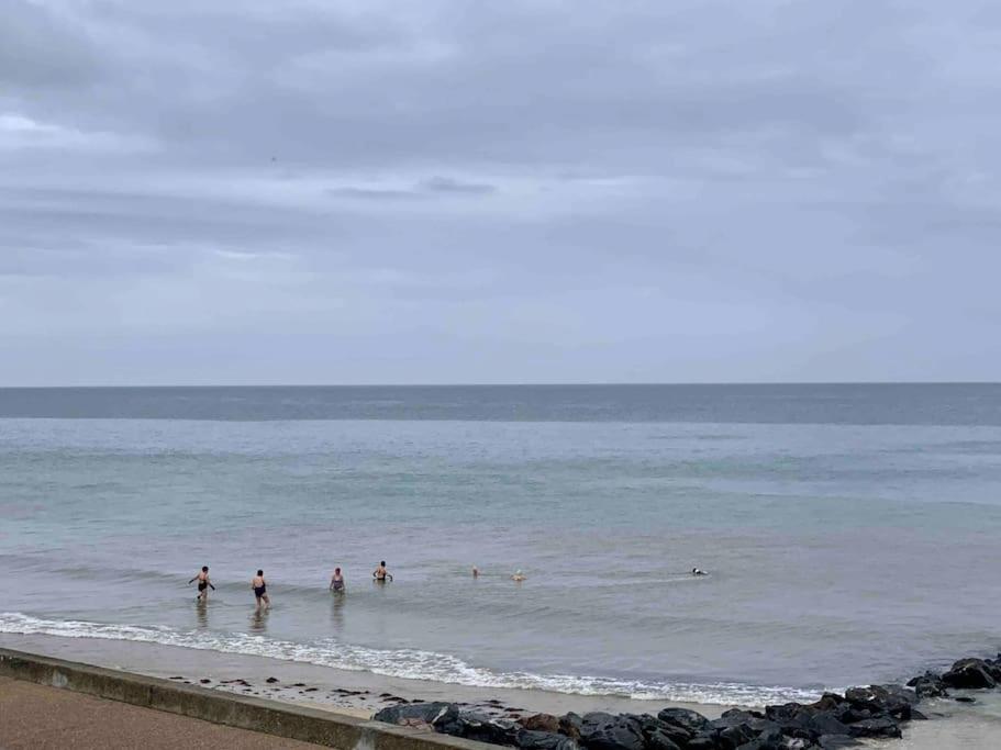 Vue Exceptionnelle En Front De Mer, 8 Personnes Ver-sur-Mer エクステリア 写真