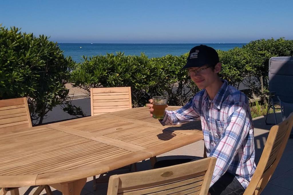Vue Exceptionnelle En Front De Mer, 8 Personnes Ver-sur-Mer エクステリア 写真