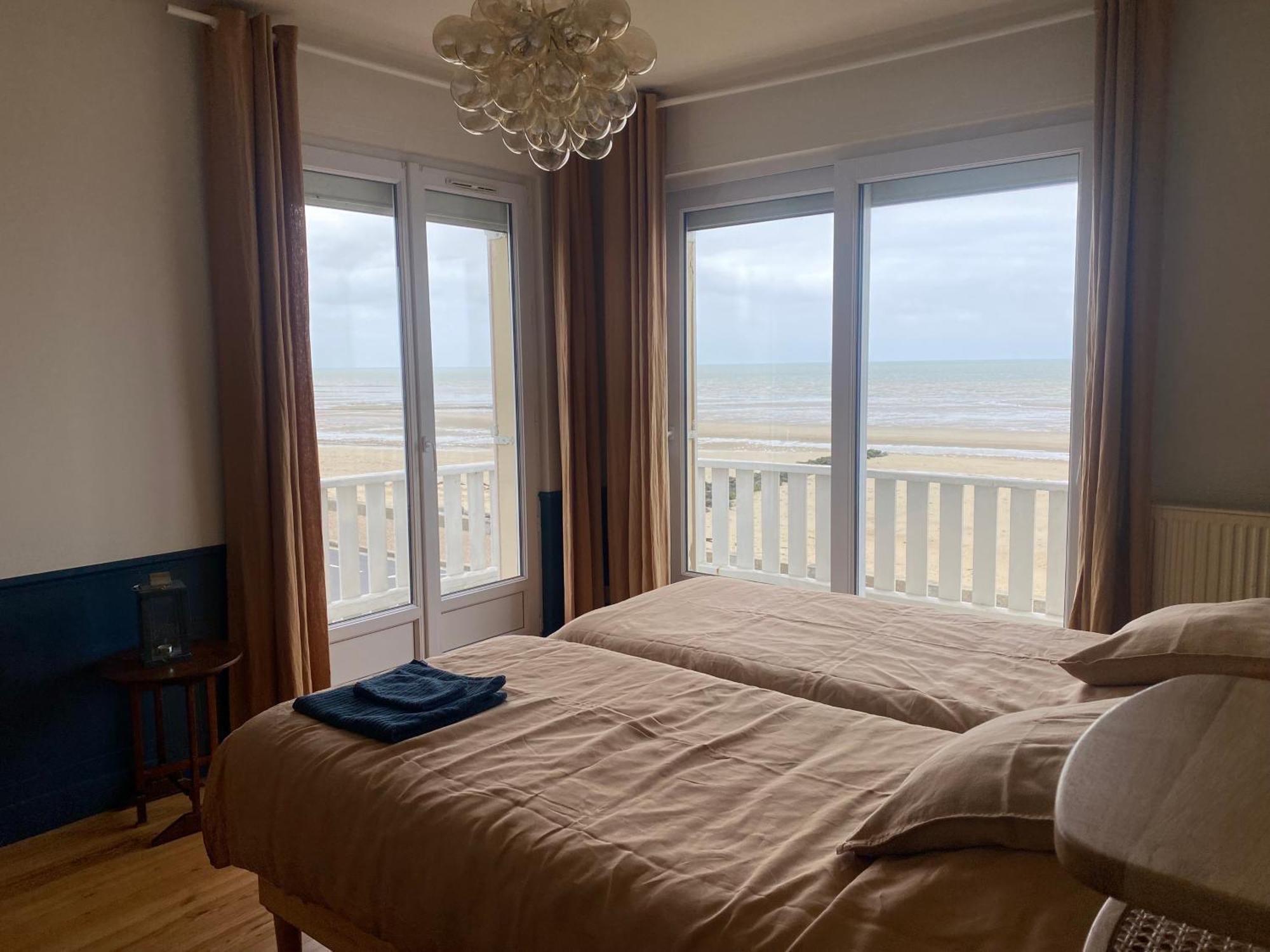 Vue Exceptionnelle En Front De Mer, 8 Personnes Ver-sur-Mer エクステリア 写真